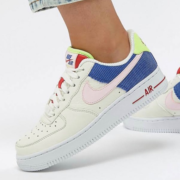 Nike Shoes - NIKE Air Force 1 LO Womens